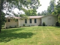 Building Photo - 6417 Fischer Ct