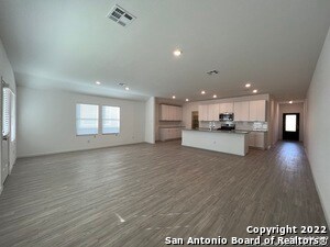 Building Photo - 7010 Pail Pl