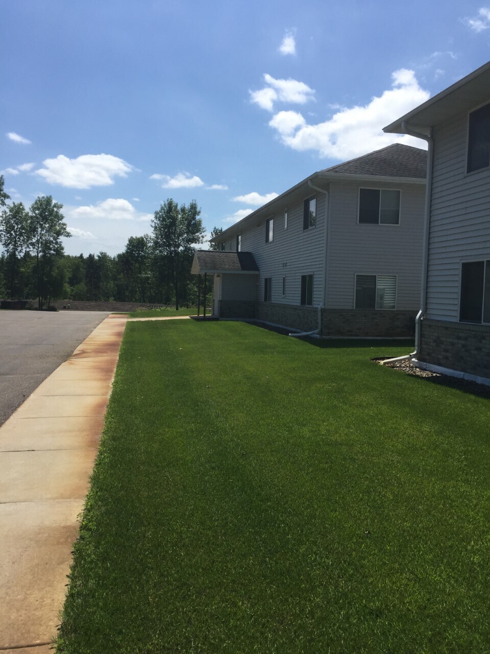 Building Photo - 10514 Gull Point Rd