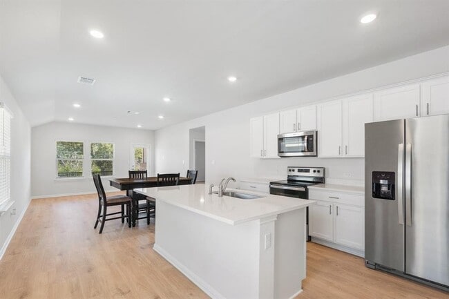 Building Photo - 177 Grey Slate Ave