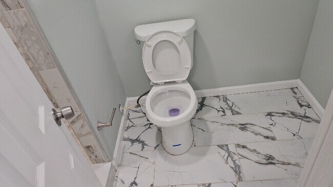 Building Photo - 2505 McKenzie Rd