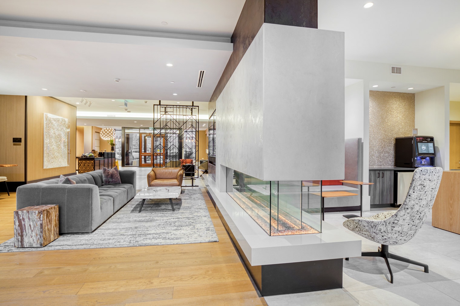 Building Photo - 99 E Dedham St