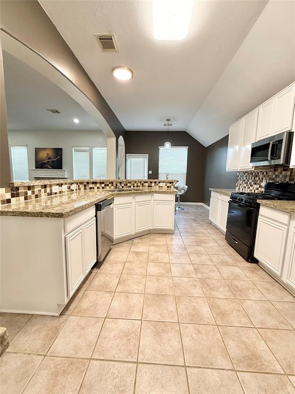 Building Photo - 8122 Dune Brook Dr