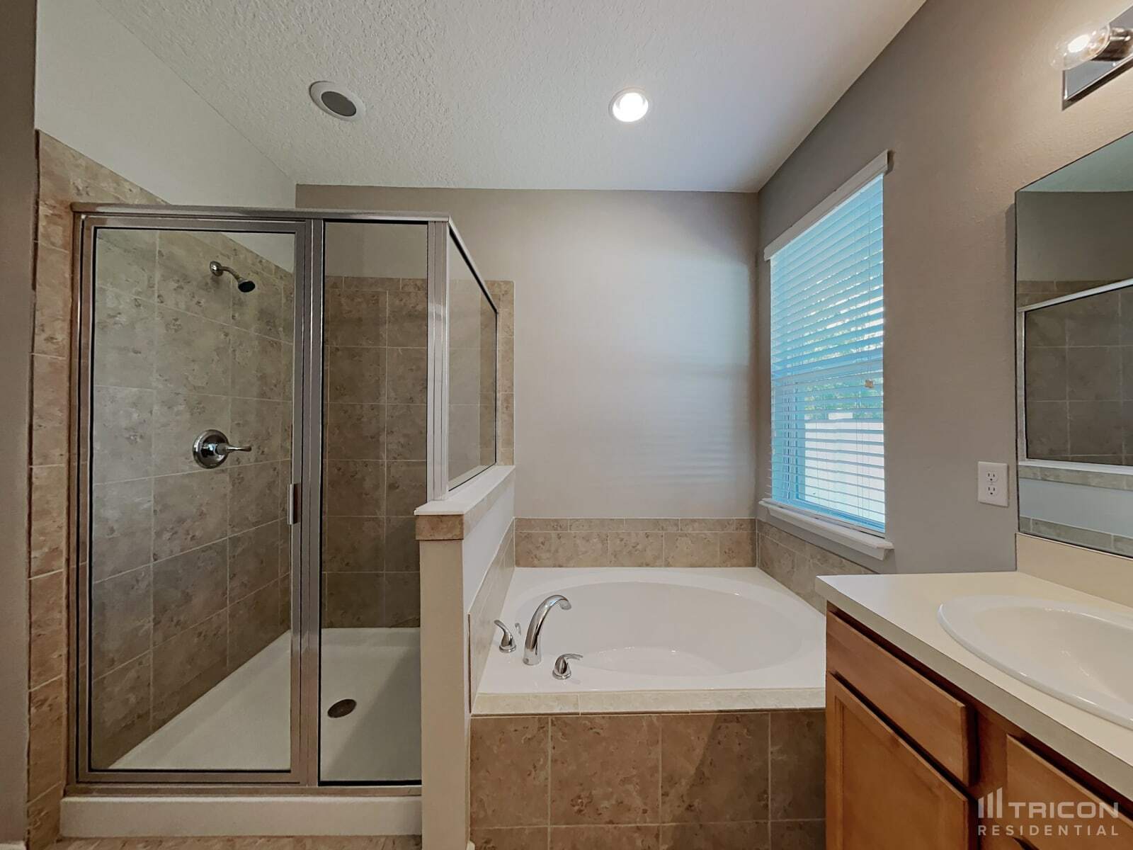 Building Photo - 1022 Wetland Ridge Cir