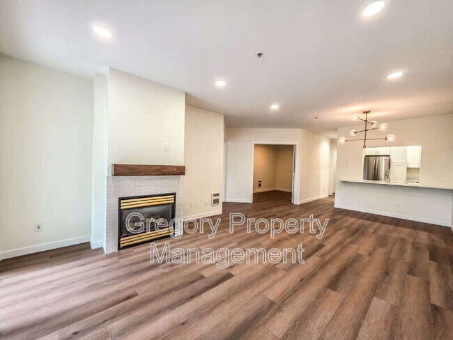 Building Photo - 12439 Totem Lake Way