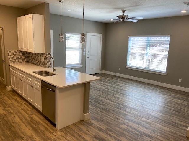 Building Photo - 8006 Doreen Ave