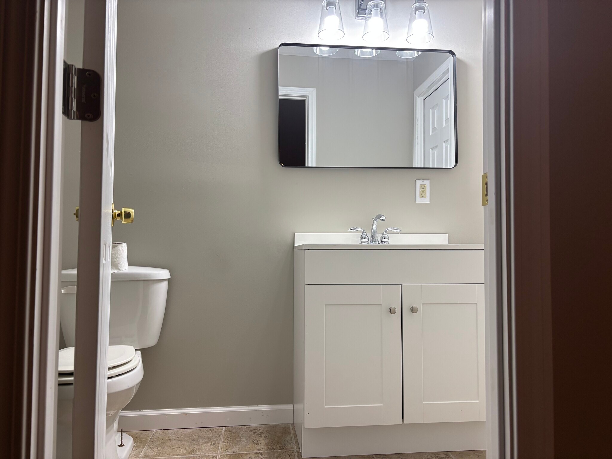 Basement - 8628 Chester Pky