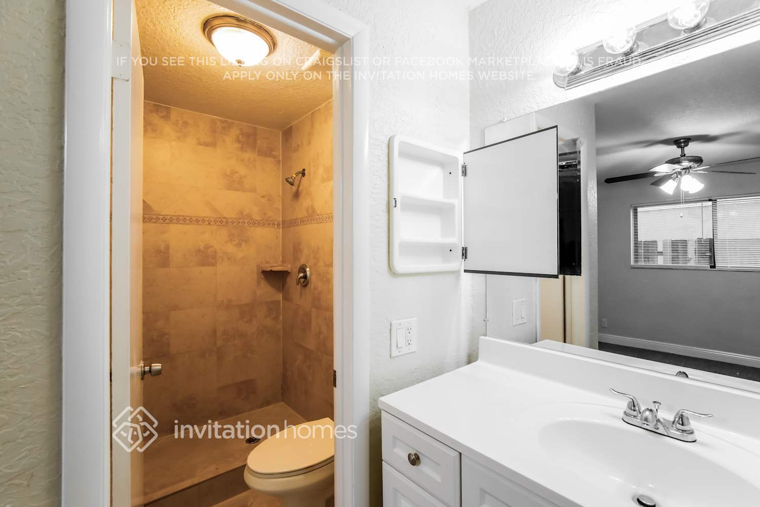 Building Photo - 7521 SW 6th St