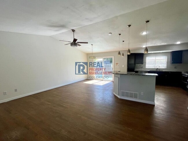 Building Photo - 4085 Host Ln