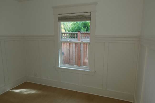 Building Photo - 309 Hayes St
