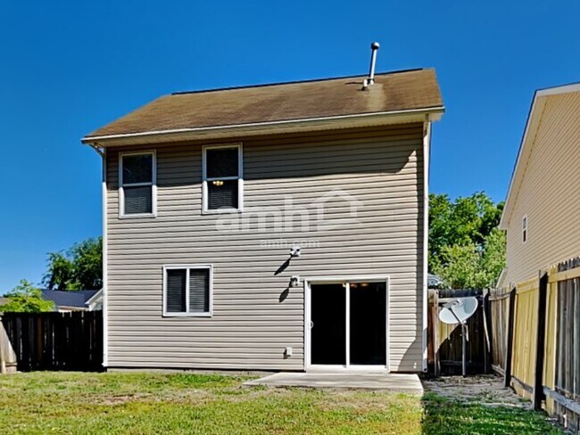 Building Photo - 141 Chemistry Cir