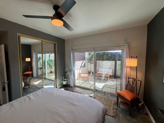 Building Photo - 43584 Via Magellan Dr