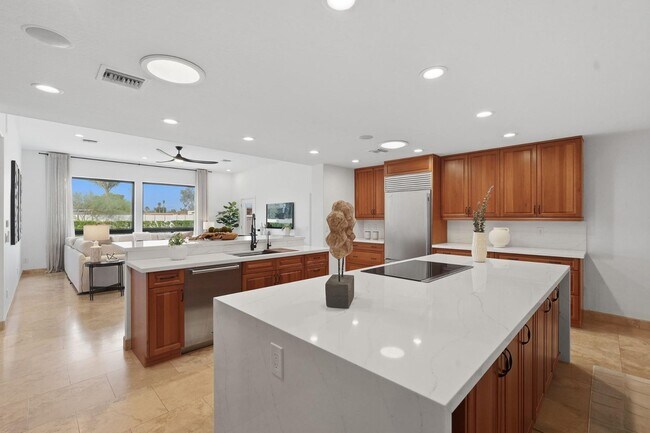 Building Photo - 6302 E Cochise Rd