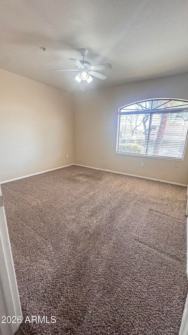 Building Photo - 15095 N Thompson Peak Pkwy