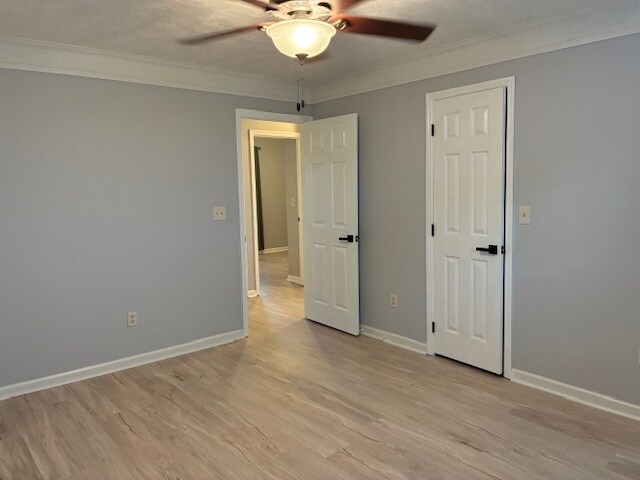 Master Bedroom - 4918 Stewart Ridge Rd