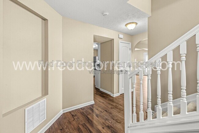 Building Photo - 6114 Pebblebrooke Rd