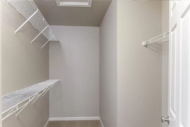 Building Photo - Great Home in Outstanding Schools!