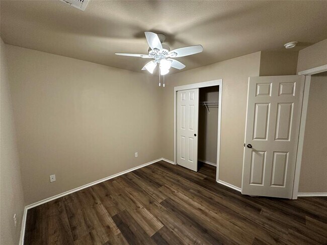 Building Photo - 10214 Maydelle Dr