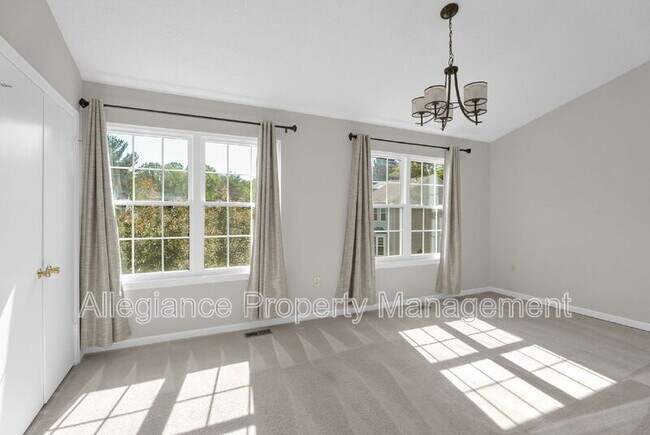 Building Photo - 5824 Wye Oak Commons Ct