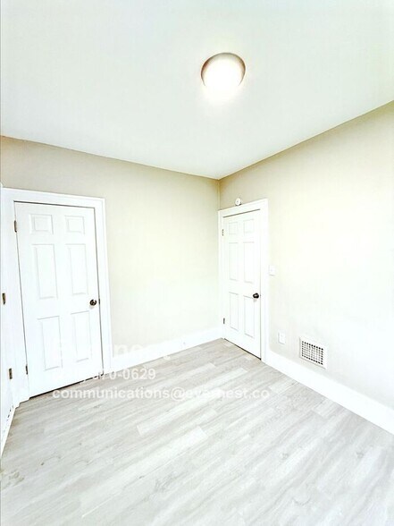 Building Photo - 5440 Milford St