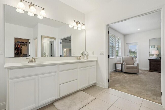 Building Photo - 17226 Hickory Wind Dr