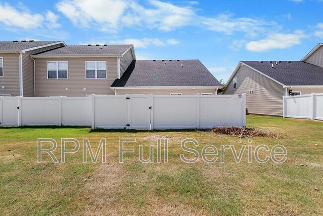 Building Photo - 3410 Risen Star Dr