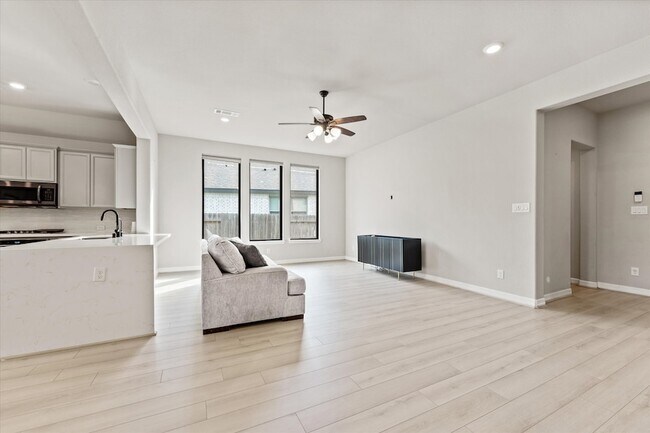 Building Photo - 32067 August Woods Wy