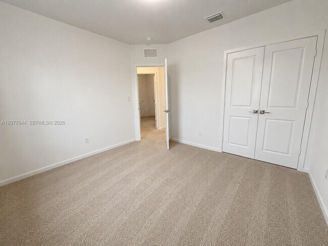 Building Photo - 1763 SE 8th Terrace