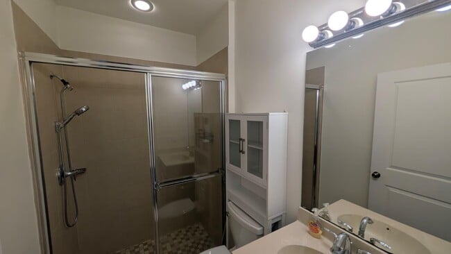 Building Photo - 4153 Cascada Cir