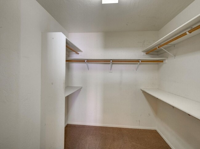 Building Photo - 3 bd 2 bth 2120 sq ft in stonehaven in scottdale