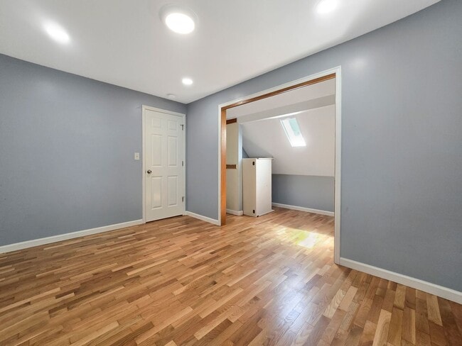 Building Photo - Flexible Living, Luxe Comfort: A Home That...
