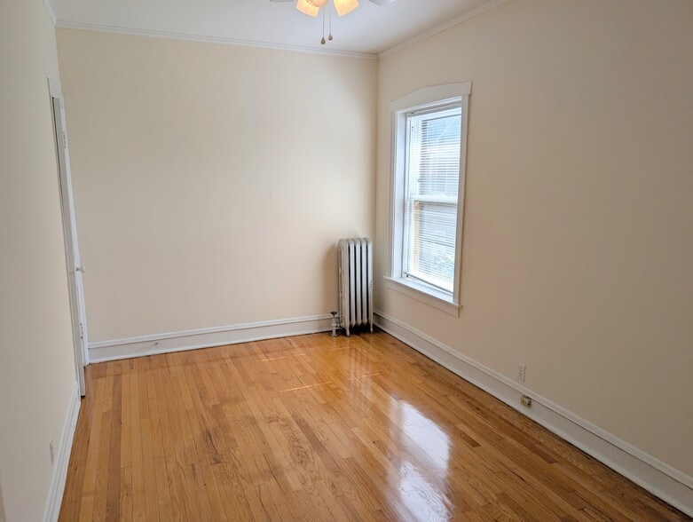 Building Photo - 710 Seward St