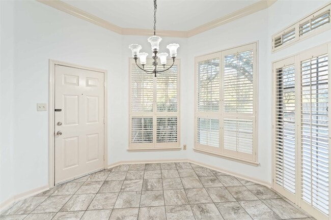 Building Photo - 86 Heathrow Ln