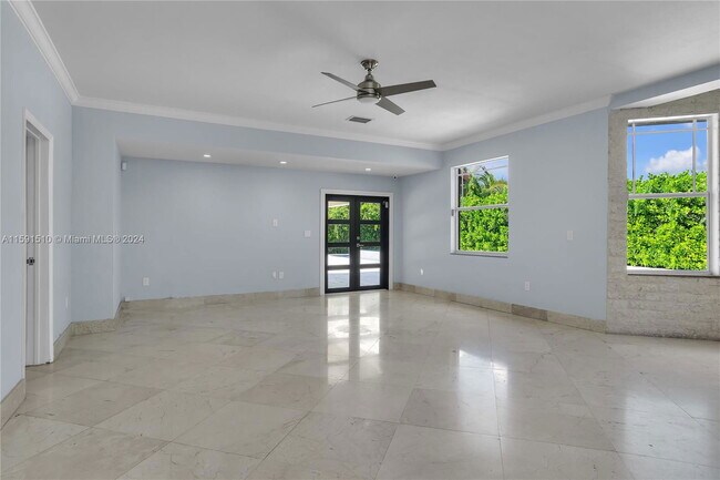 Building Photo - 9261 SW 174th St