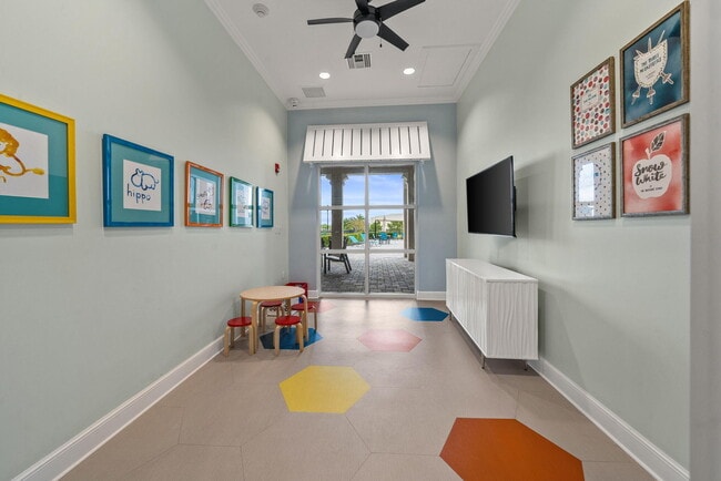 Building Photo - 7294 NW Farnsworth Cir