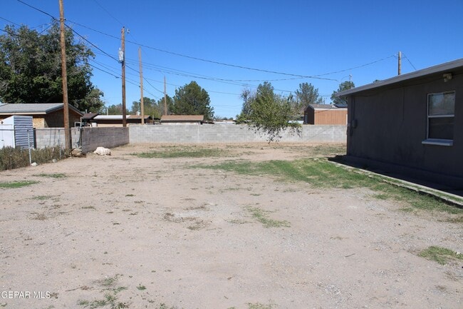 Building Photo - 10801 Donna Marie Dr