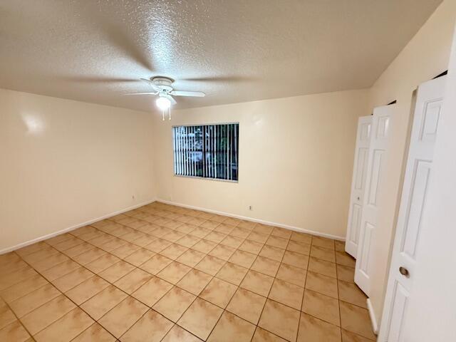 Building Photo - 1277 Hempstead St