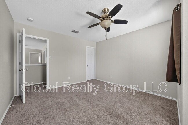 Building Photo - 16222 Galloping Oak