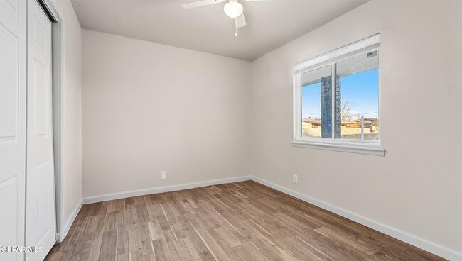 Building Photo - 513 Gilmore Way
