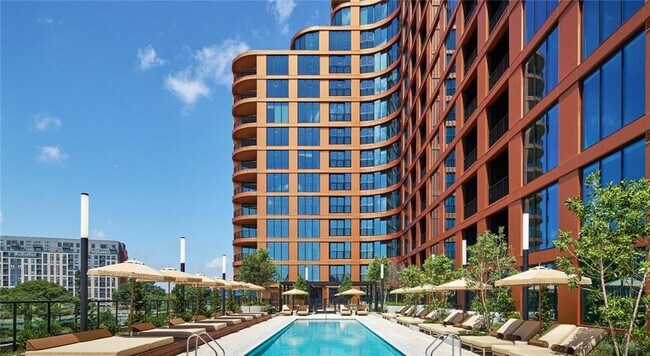 Building Photo - 660 11th St NW