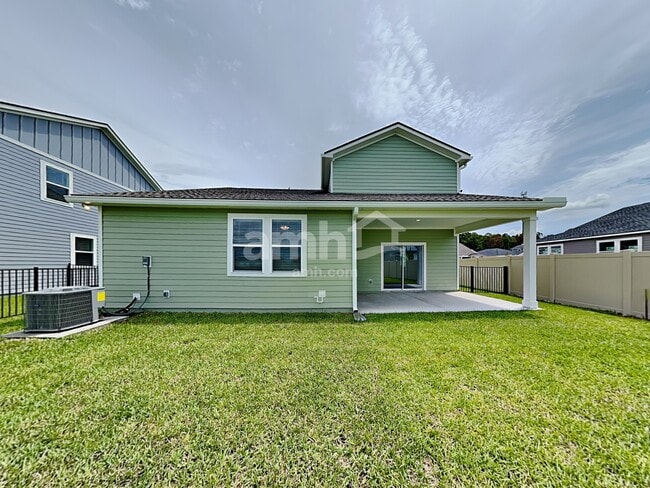 Building Photo - 400 Banyan Frst Dr