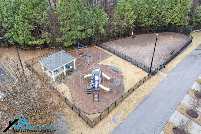 Building Photo - 5618 Wade Park Blvd