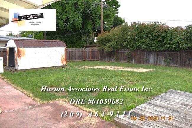 Building Photo - 3936 Dennis Ave