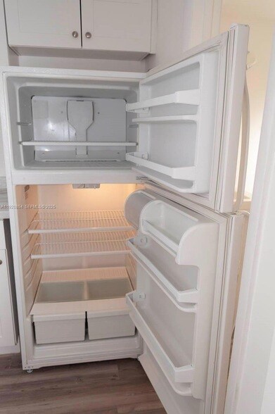 Building Photo - 6384 SW 31st St