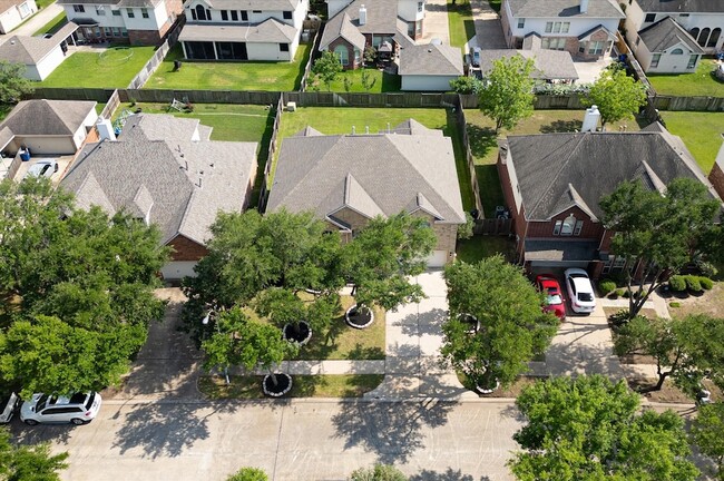 Building Photo - 21231 Rush Hollow Ct