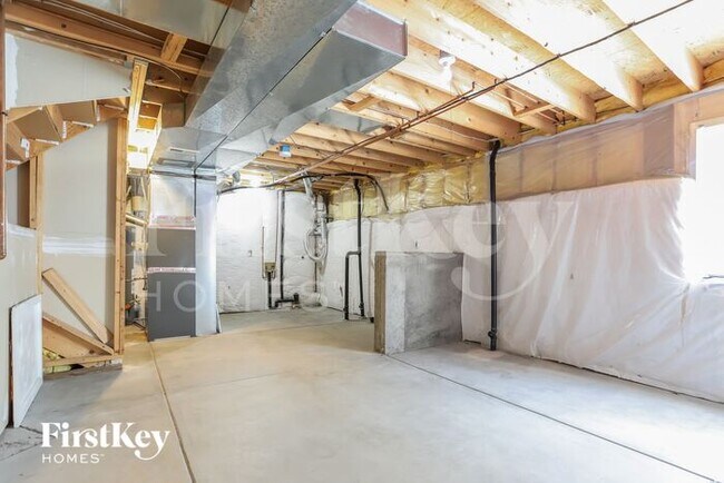 Building Photo - 8870 Clover Meadow Ln