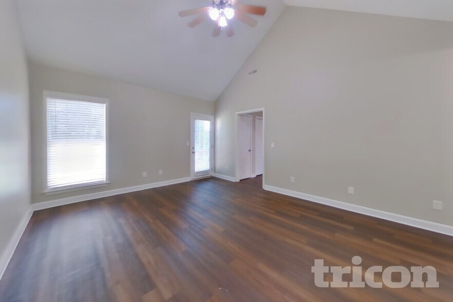 Building Photo - 2905 Haddox Pl