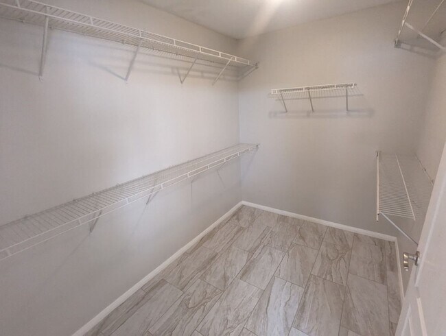 Building Photo - 7629 Concord Heights St