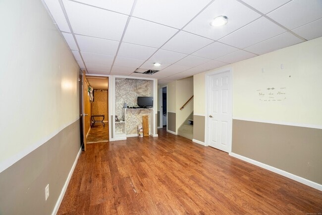 Building Photo - 45 Voight Ave