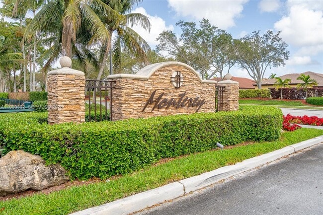 Building Photo - 935 NE 33rd Terrace